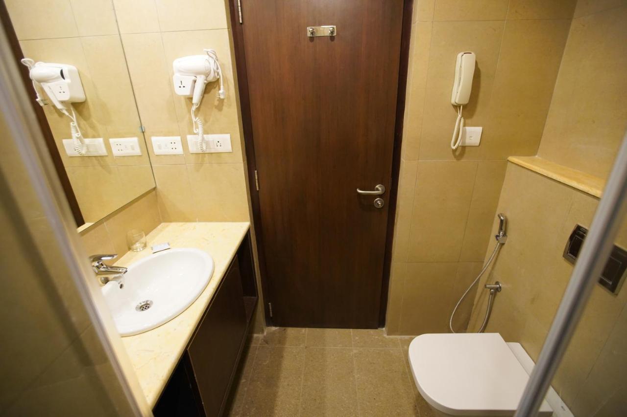 Jaag Hotel Chennai Exterior foto